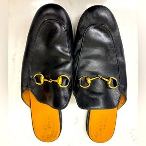 Gucci Black Leather Loafers with Gold Horsebit